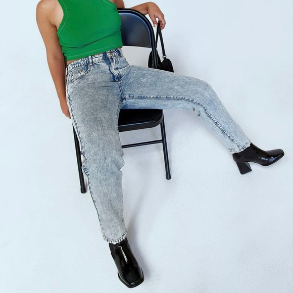 Princess Polly Zaiden Straight Leg Jeans Light Wash Denim NWT - Picture 6 of 15